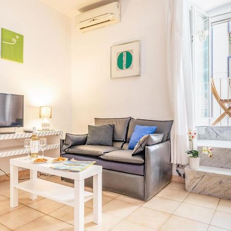 Stazione Centrale & Universita Lovely Apartment Бари Екстериор снимка