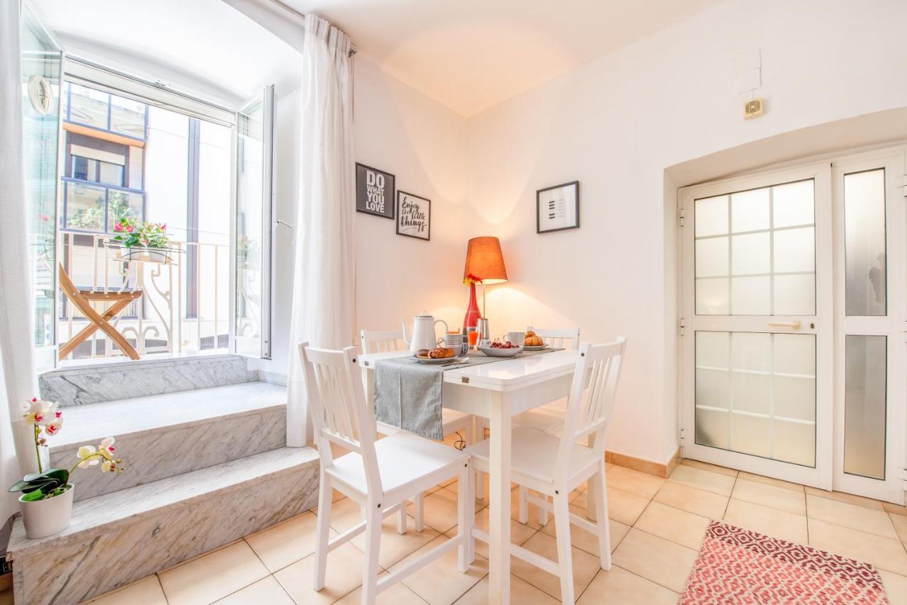 Stazione Centrale & Universita Lovely Apartment Бари Екстериор снимка
